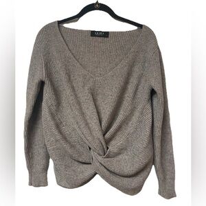 Akira Knot Front Twist Sweater Long Sleeved V neck in Gray Size M